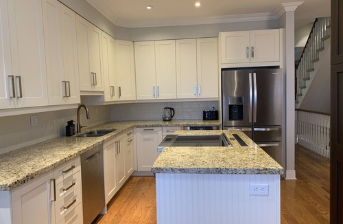 Sunnylea House | Lovely Toronto TownHouse