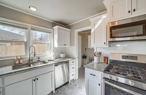 Tulsa House | Lovely Tulsa Vacation Rental ~ 3 Mi to Downtown!