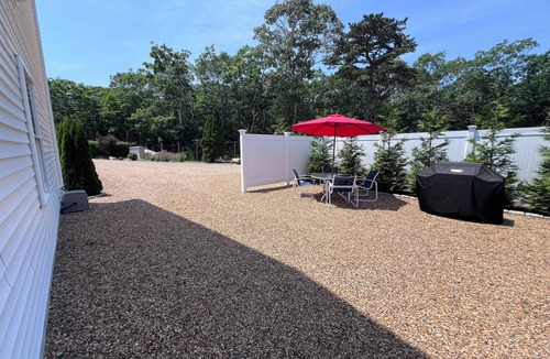 Lagoon Heights Apartment | Lovely two bedroom apartment with indoor fireplace