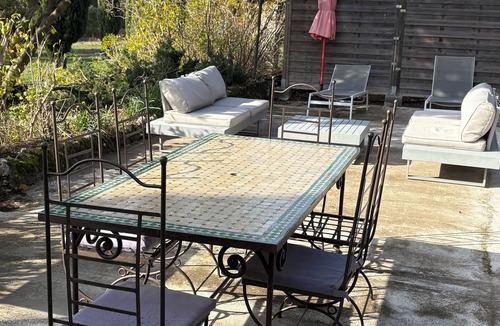 Saint-Julien House | Lovely two-room apartment in a quiet house in the heart of the verdon