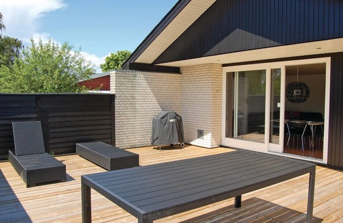 Kramnitse House | Lovely vacation home on the beach of Hummingen on Lolland.