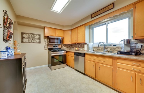 Bakerstown House | Lovely Valencia Home w/Yard & Private Pool!