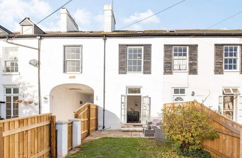 Torquay Villa | Lovely Villa 2 King 2 singles 1double sofa bed