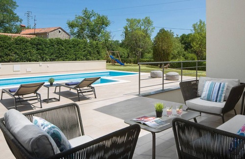 Vinez Villa | Lovely Villa del Sol, in Istria, with a Pool