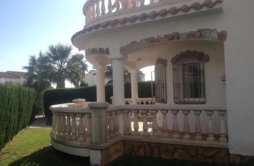 Costa del Zefir Villa | Lovely villa in family resort