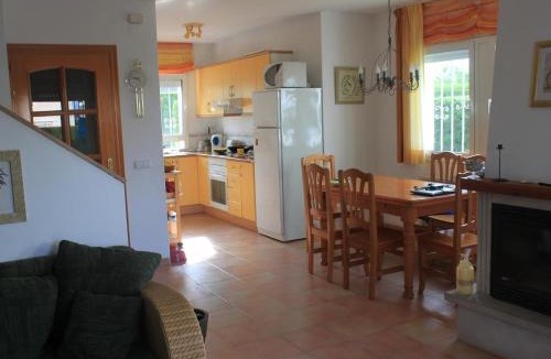 Costa del Zefir Villa | Lovely villa in family resort