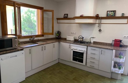 Olocau House | Lovely Villa With Beautiful Views, Private Pool, 4 Double Bedrooms, 2 Bathrooms