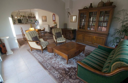 Aubais House | Lovely Villa with Large Pool, Perfect for Families