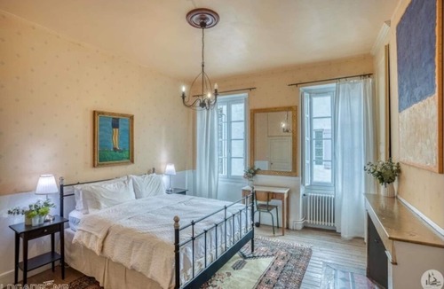 Monflanquin House | Lovely Village House with Great Light and Fantastic Views