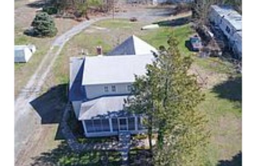 Lusby House | Lovely Waterfront Houes