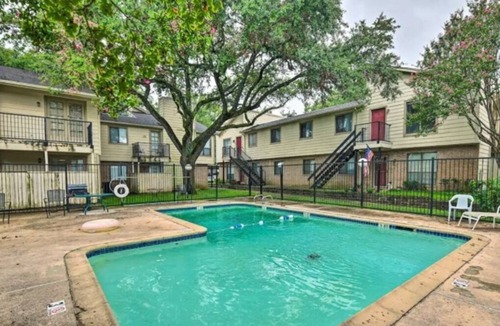 Northeast Dallas Apartment | Lover's Condo || Few miles away from Lake