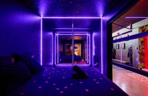 Tourcoing Apartment | Loveroom Ô Diable Des Plaisirs