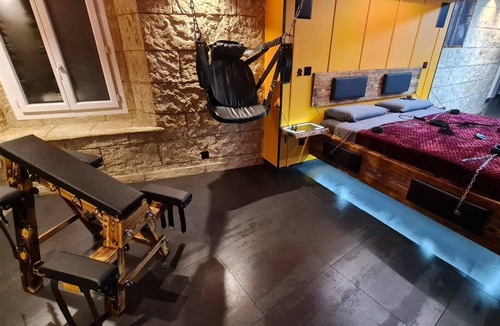 Bargemon Bed & Breakfast | Loveroom "des Chaines Les Passions