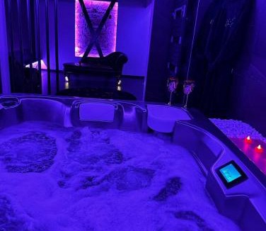 Magny Apartment | Loveroom Metz Spa Privatif