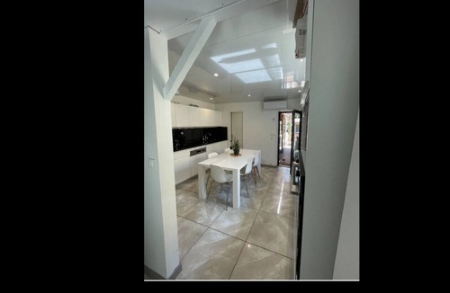 Floirac House | Lovers around a SPA