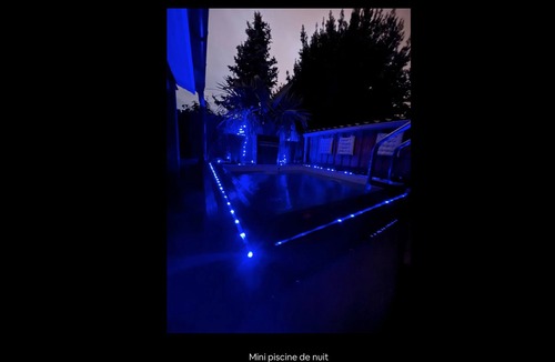 Floirac House | Lovers around a SPA