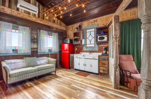 Lampasas House | Lovers Lair at Bent Tree Ranch
