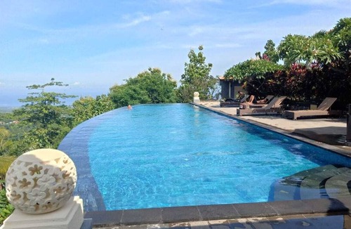 Kayu Putih Villa | Lovina hillside & ocean view villas