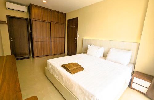 Lubuk Baja Apartment | Lovina Spacious 12A-17 at Nagoya Thamrin