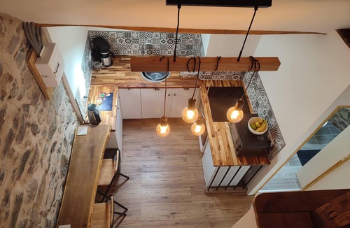 Saint-Pardoux-Corbier Cottage | Lovingly renovated bread oven