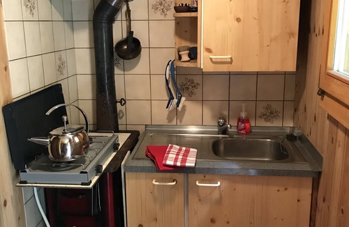 Wilderswil Cabin | Lovingly furnished Alphüttli