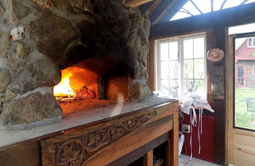North River House | Lovingly Restored Historic Cottage in Adirondack Mountains, New York