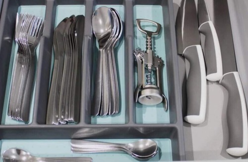 Abingdon Apartment | Low Cost, Fully Sanitised 4 Bed & Parking