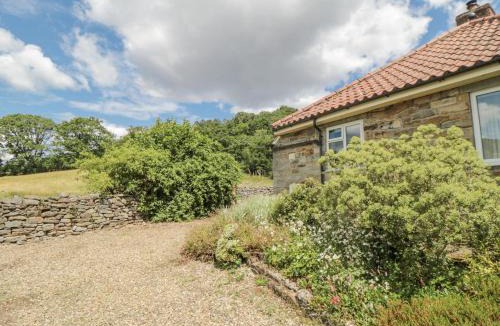 Hartoft House | Low Muffles Bridge