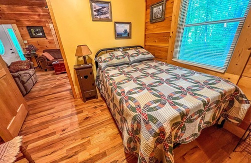 Warrensville Cabin | LOW SPRING RATES! River Phoenix - Creekside & Waterfall Wi-Fi & Pet Friendly!