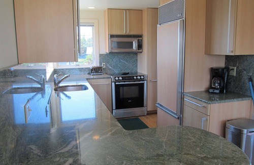 Biddeford Pool House | Low Tide: Oceanfront Bliss BOOK NOW FOR 2026