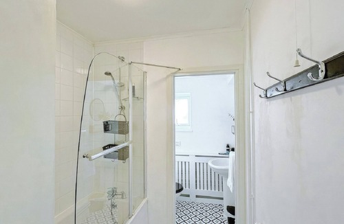 Howlett End Cottage | Lowal Annexe - UK46053