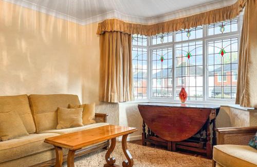 Biddulph House | Lowcroft