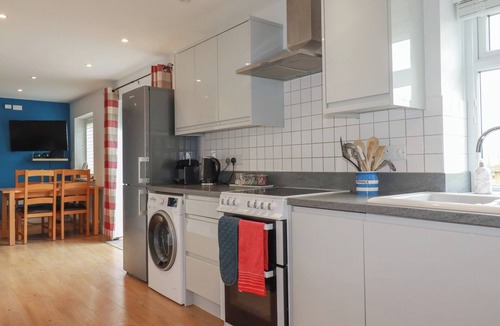 Pendoggett Cottage | Lowenek