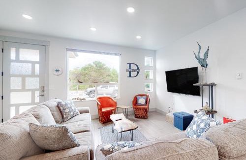 Bandon Apartment | Lower Driftwood