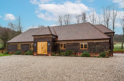 Combe Cottage | Lower Farm Barn - previously a shooting lodge, sleeping two guests