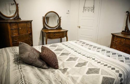 Barraute Apartment | Lower Floor - Mont-Video