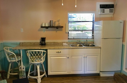 Cutthroat Harbor Estates Apartment | Lower Keys Escape