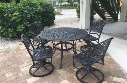Cutthroat Harbor Estates Apartment | Lower Keys Escape