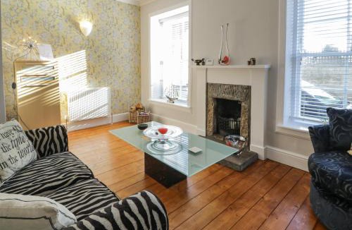 Airth House | Lower Neuk