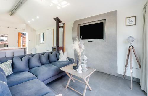 Coton in the Elms House | Lower Peastocking