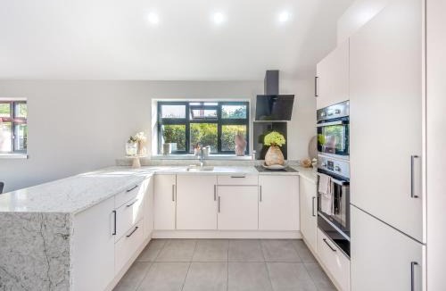 Coton in the Elms House | Lower Peastocking