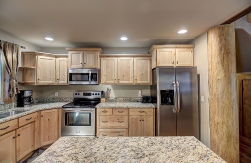 Columbia Falls House | Lower Summer Rates NOW!