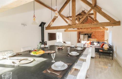 Broadwas House | Lower Tundridge Cottage