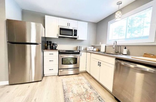 Port Williams House | Lower Unit 1067 Rawding