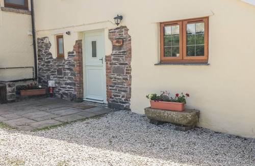 Brazzacott Cottage | Lower West Curry Cottage