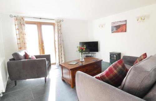 Brazzacott House | Lower West Curry Cottage