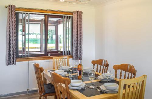 Cumnock House | Lowesmuir Cottage