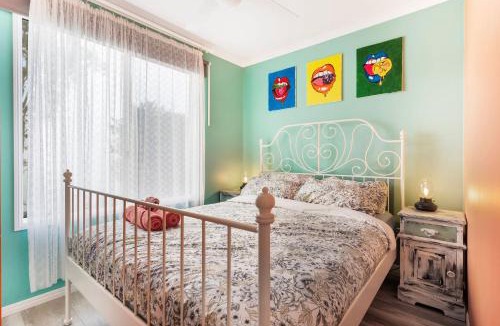 Lowood House | Lowood Riverelle Cottage