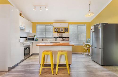 Lowood House | Lowood Riverelle Cottage