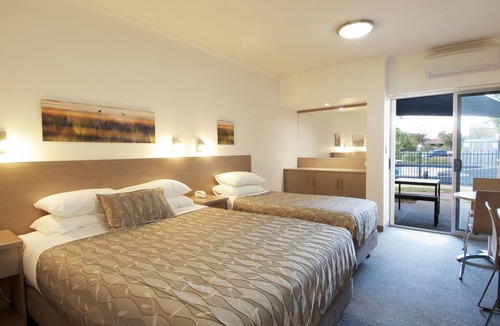 Bookpurnong Hotel | Loxton Community Hotel Motel